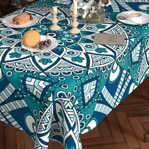 Elegant Blue and White Patterned Tablecloth-70"X84"